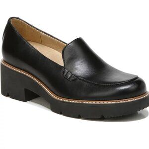 Naturalizer Cabaret Lug Sole Loafers